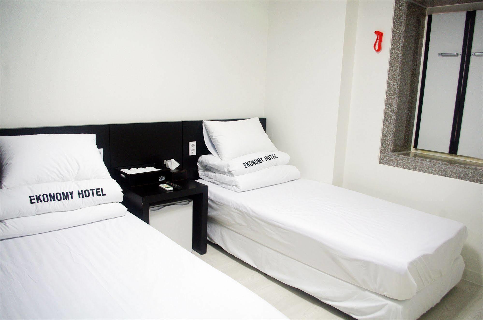 Ekonomy Hotel Nampo Busan Ngoại thất bức ảnh